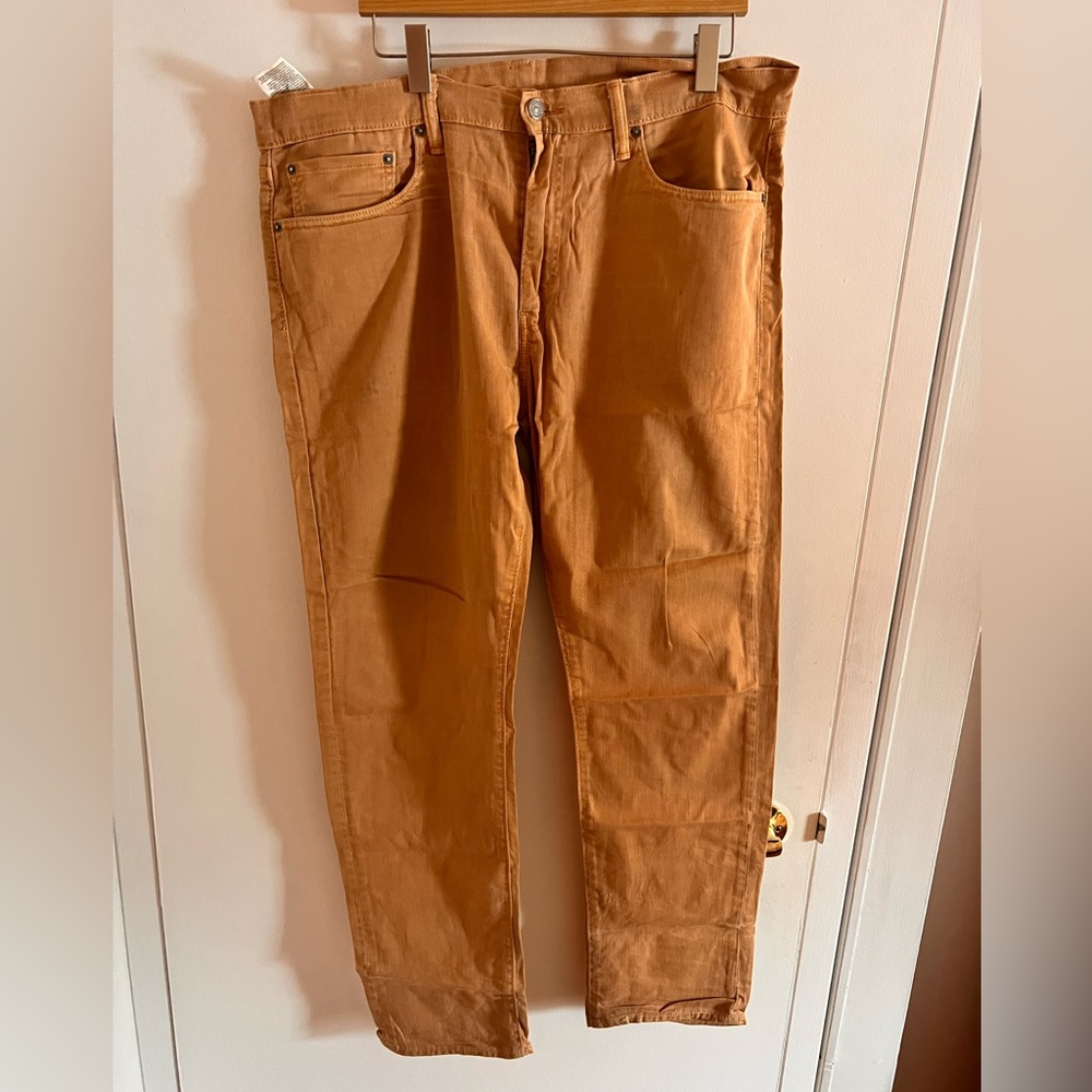 Men’s Levi’s caramel jeans size 36